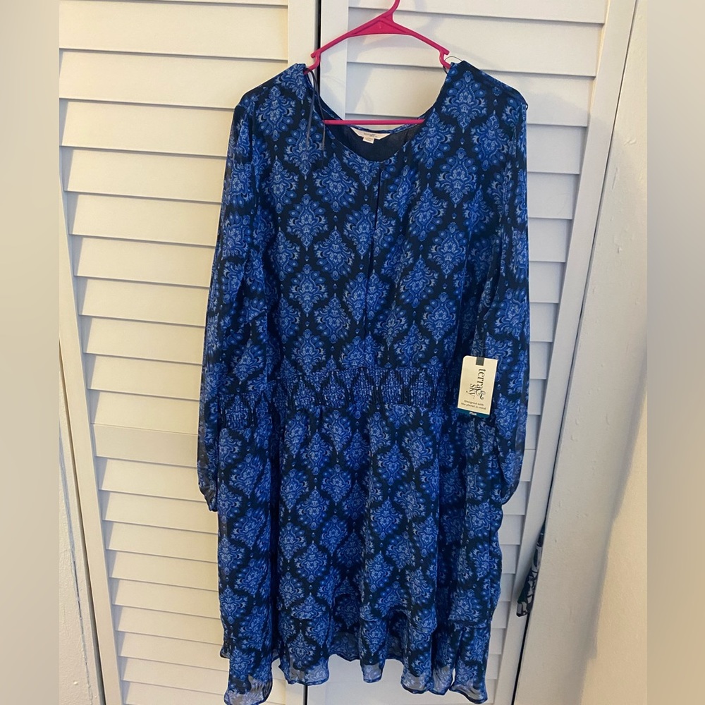 Terra & Sky lady’s dress size 3X brand new